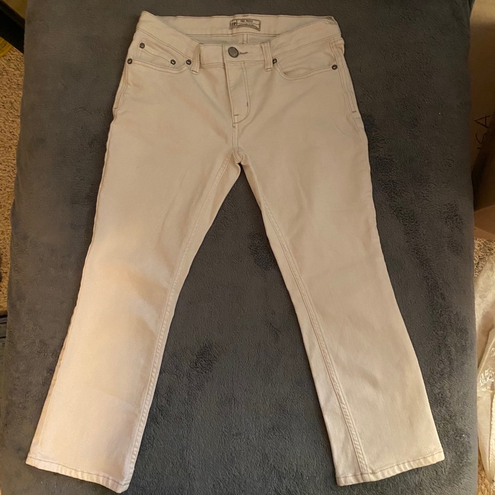FREE PEOPLE White Capri Flare Jeans